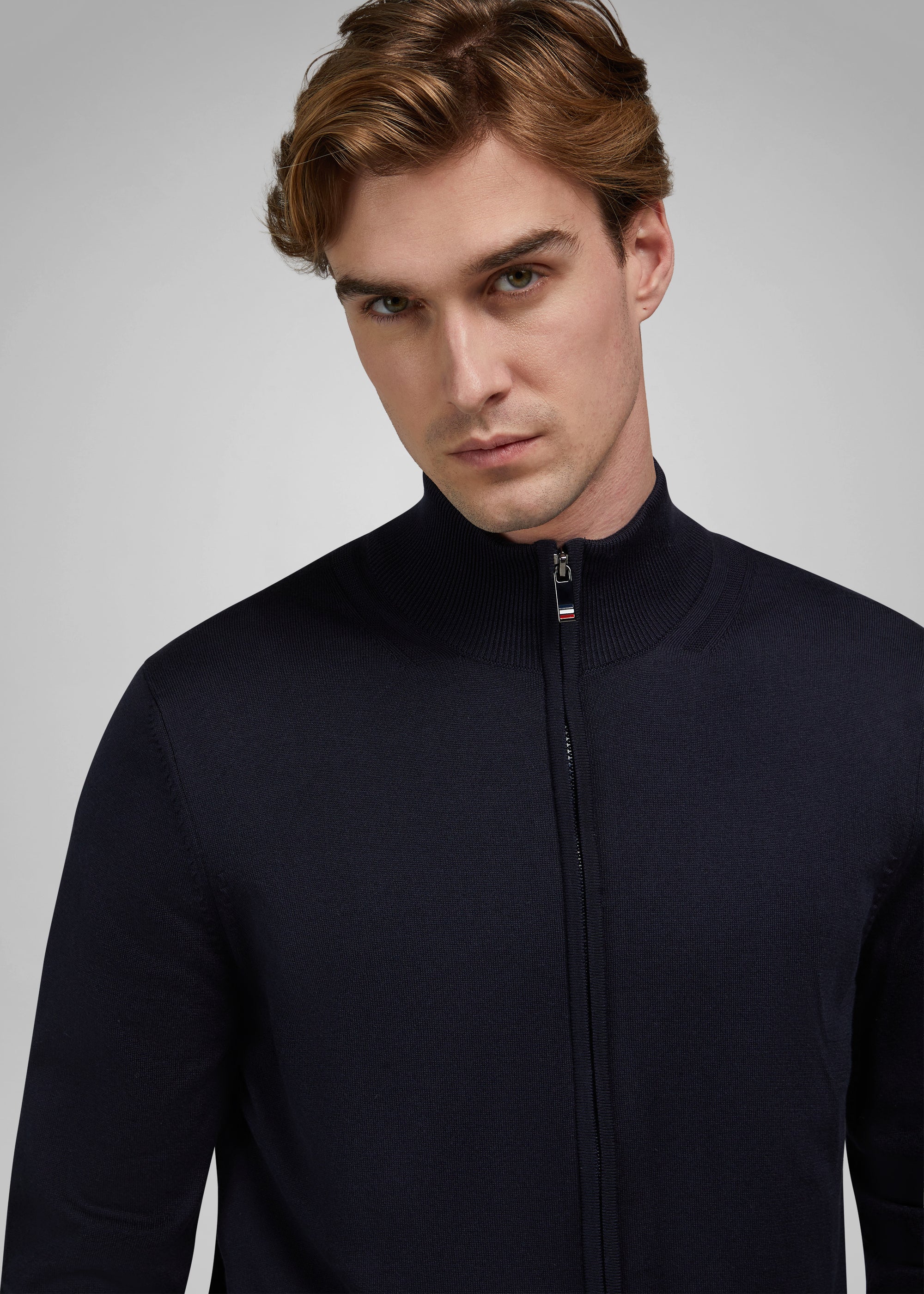 STRICK ZIP JACKET