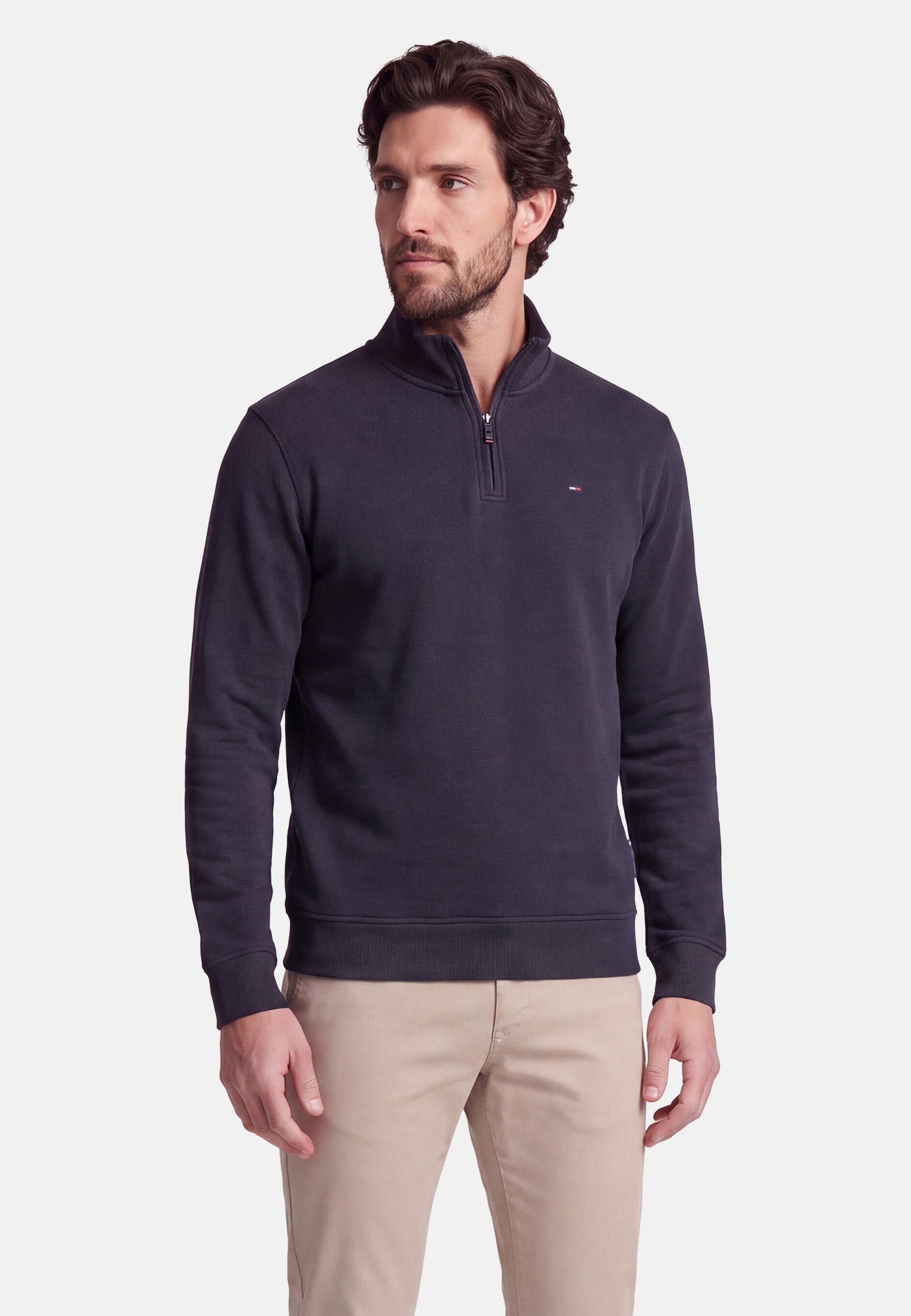 ZIP TROYER SWEAT