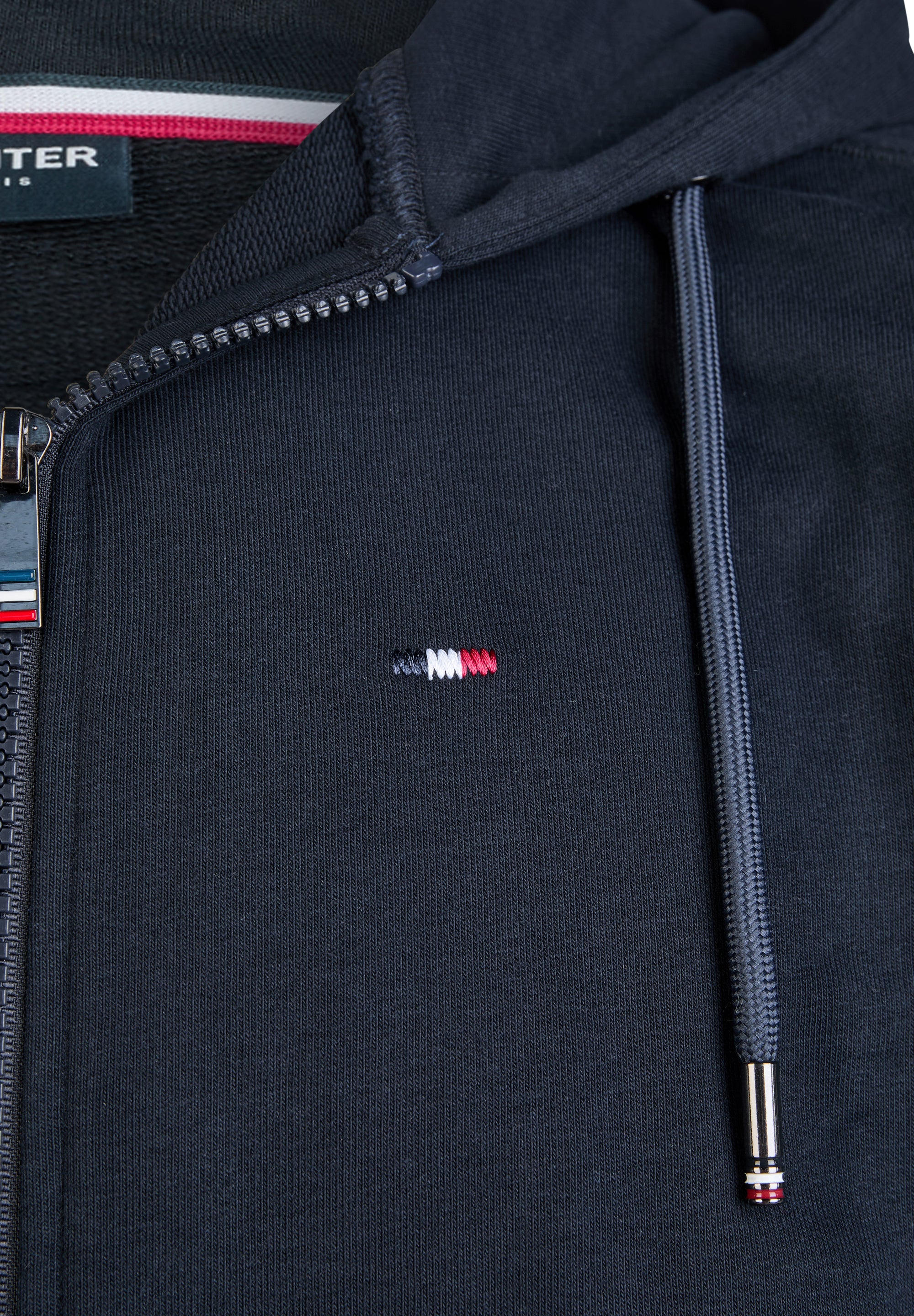 70004-161924-690